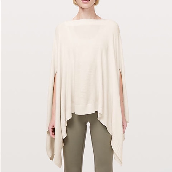 lululemon athletica Jackets & Blazers - Lululemon forward flow cape